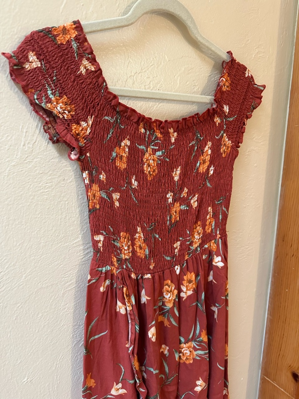 Justify Rust Red Floral Smocked Top - Picture 2 of 3